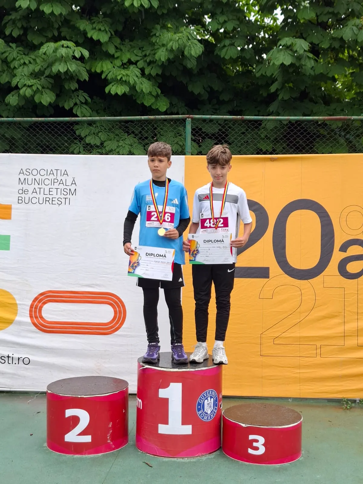 Medaliații clubului, pe treptele podiumului