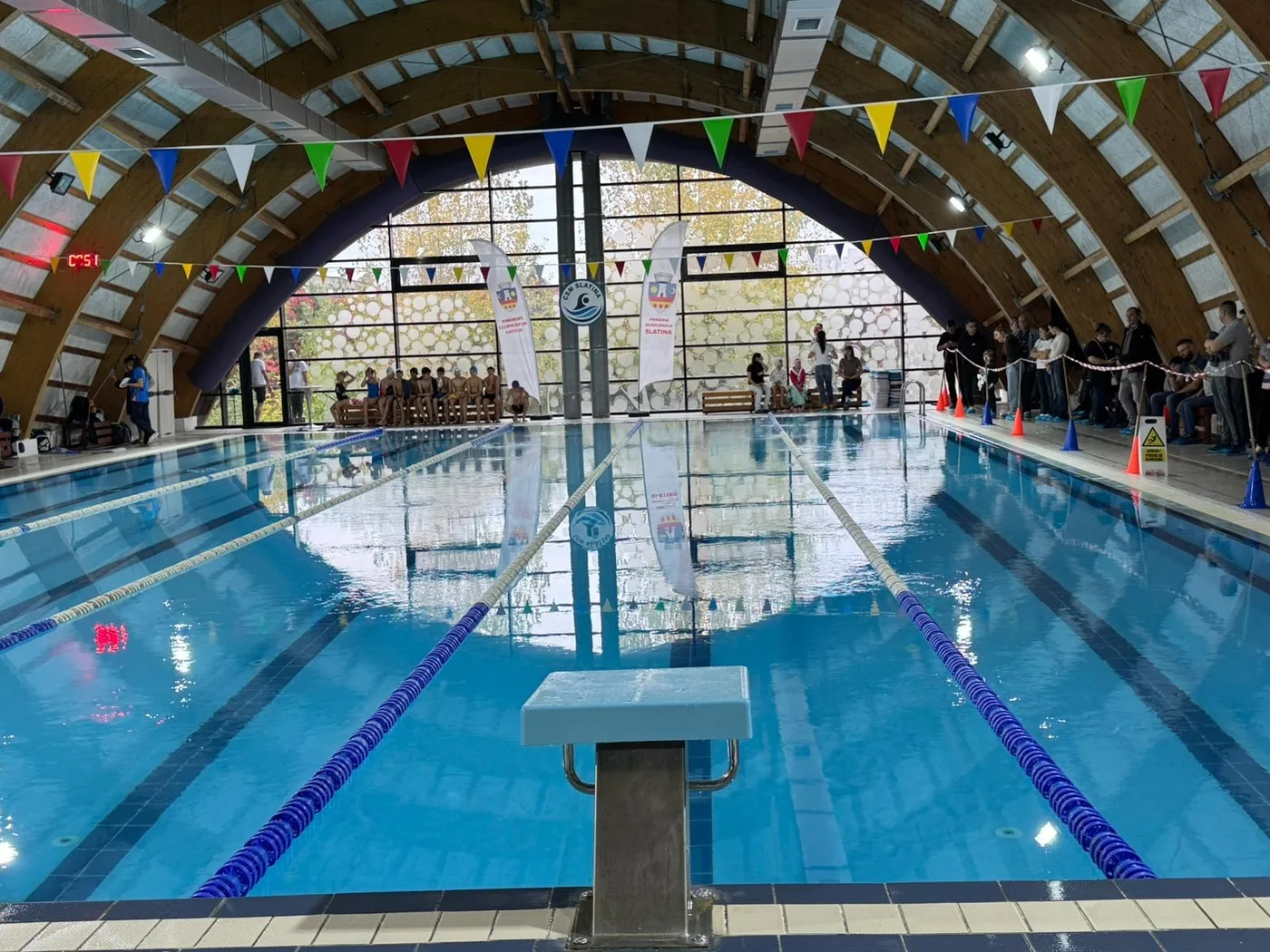 Bazinul olimpic, gata de concurs